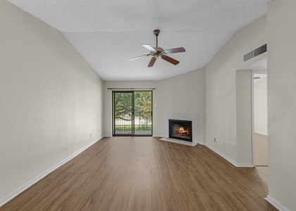 2120 El Paseo Street - Photo 1