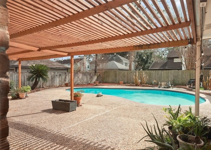 10911 Elmdale Drive - Photo 1