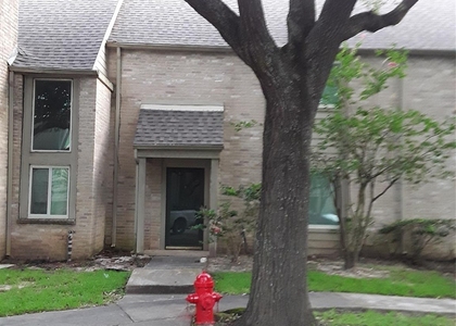 2139 Shiveley Circle - Photo 1