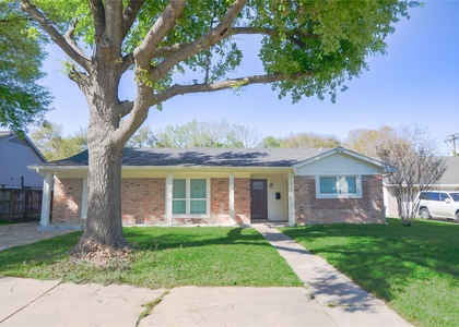 8006 Richmond Avenue - Photo 1