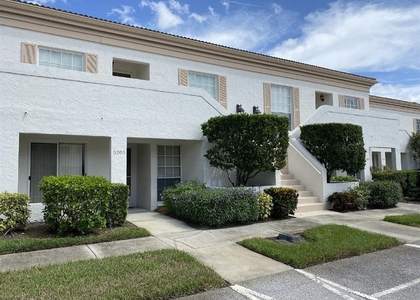 5205 Wedgewood Ln - Photo 1