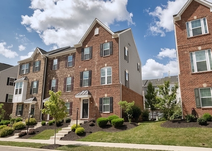 213 Amon St - Photo 1