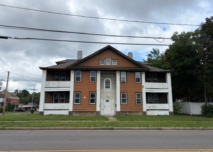 601 Court Street - Photo 1