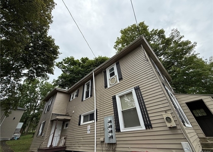 4822 W Seneca - Photo 1