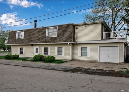 825 Payne Avenue - Photo 1