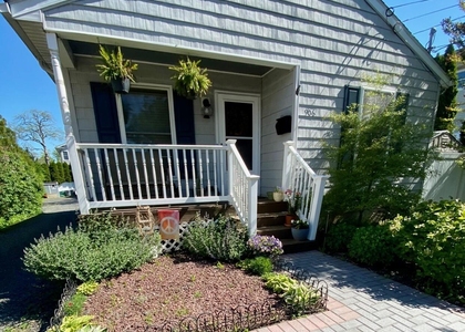 906 16th Avenue - Photo 1
