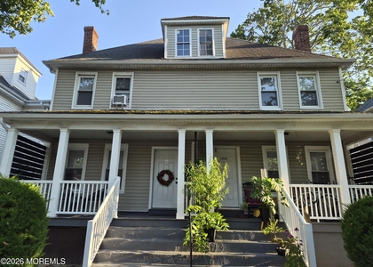 1022 Sewall Avenue - Photo 1