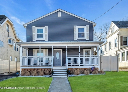 410 4th Avenue - Photo 1