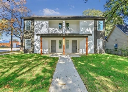 103 E Bond Street - Photo 1