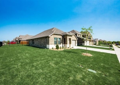 605 Cedar Springs Drive - Photo 1