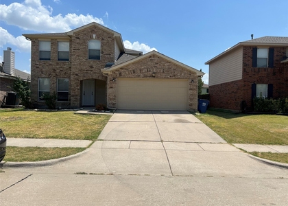 1538 Thornhill Lane - Photo 1