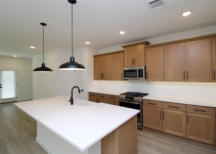 509 Ridgewood Drive - Photo 1