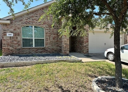 915 Quartz Trail - Photo 1