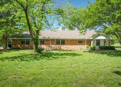 1905 Shady Lane - Photo 1