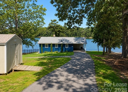 7750 Anglers Way - Photo 1