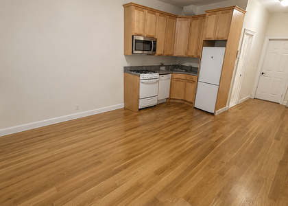 East 89th Street - Photo 1