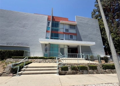 4807 Woodley Ave - Photo 1