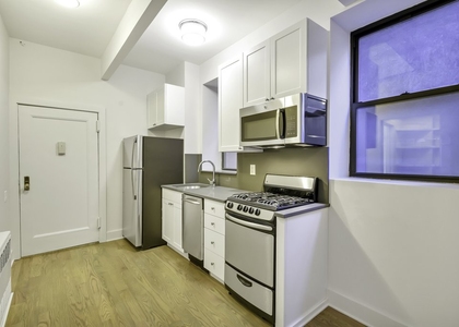 East 25th Street - Photo 1