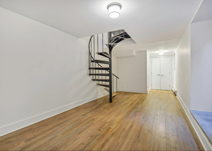  e 25th st - Photo 1