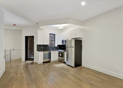  East 25th Street - Photo 1