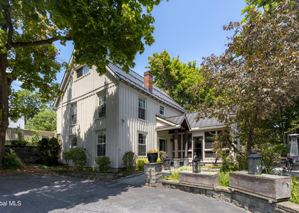 569 N Broadway - Photo 1