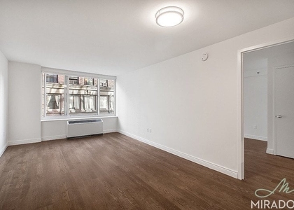 60 W 23rd Street - Photo 1