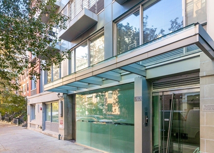 636 E 11th Street - Photo 1