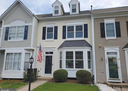 3983 Hartlake Street - Photo 1