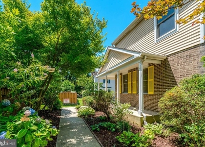 2920 Montauk Court - Photo 1