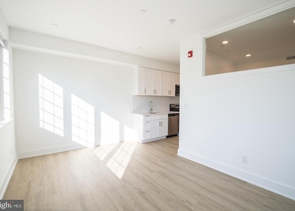 1324 Frankford Avenue - Photo 1