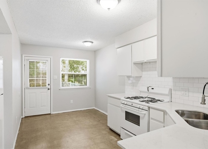 113 Meteor Dr - Photo 1