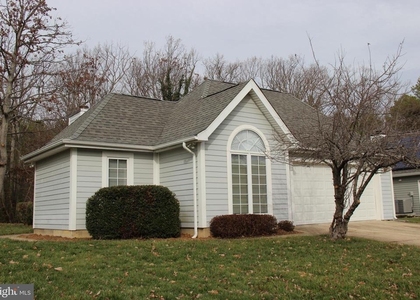 48070 Mayflower Drive - Photo 1
