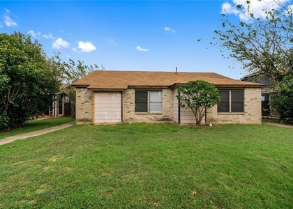 1200 Orchard Park Cir - Photo 1