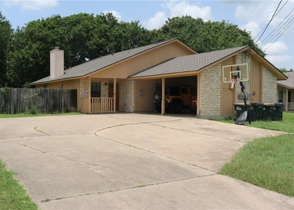 803 Kimberly St - Photo 1