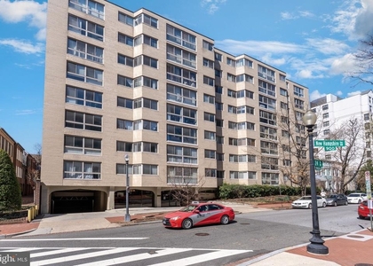 922 24th Street Nw - Photo 1