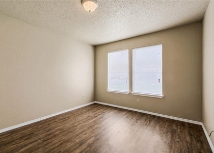 1220 Orchard Park Cir - Photo 1