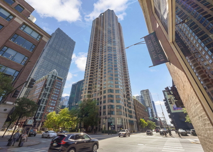 400 N La Salle Drive - Photo 1