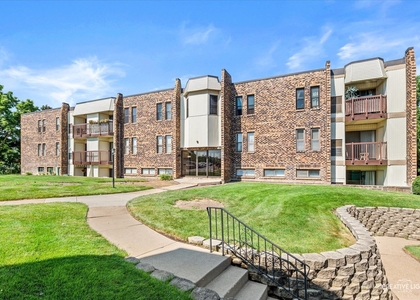 2220 Country Club Drive - Photo 1