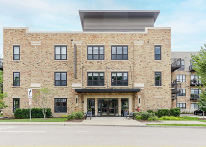 101 W Liberty Street - Photo 1