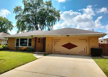 904 S Edward Street - Photo 1
