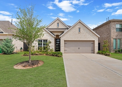 142 Amaranth Way - Photo 1
