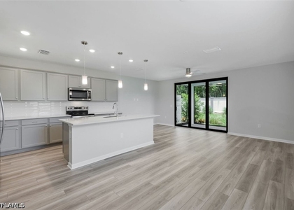 27907 Radiant Court - Photo 1