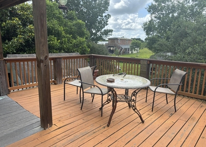 5324 Aurora Drive S - Photo 1