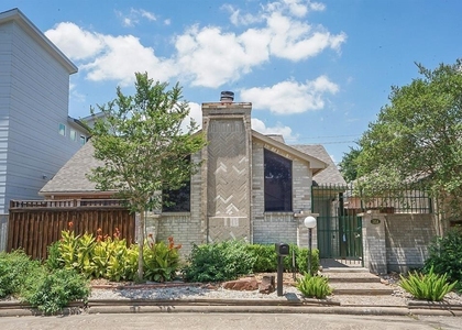1914 Hunters Trace Street - Photo 1