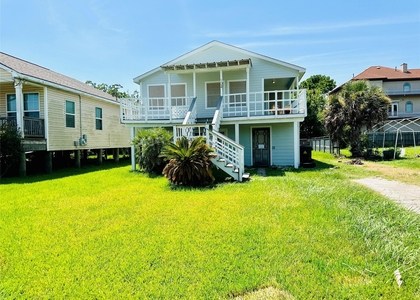 124 7th Street - Photo 1