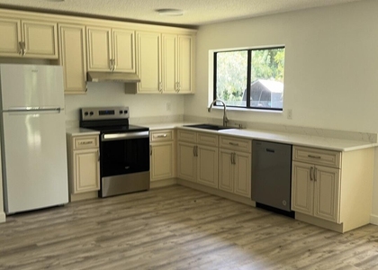 1418 Paley Circle Se - Photo 1