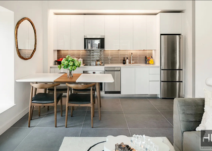 1st Avenue - Photo 1