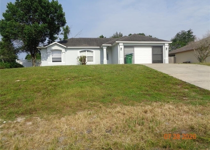 2610 Groveland Avenue - Photo 1