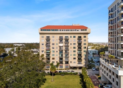 2109 Bayshore Boulevard - Photo 1