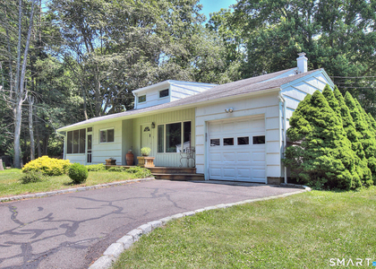 5 Guyer Road - Photo 1